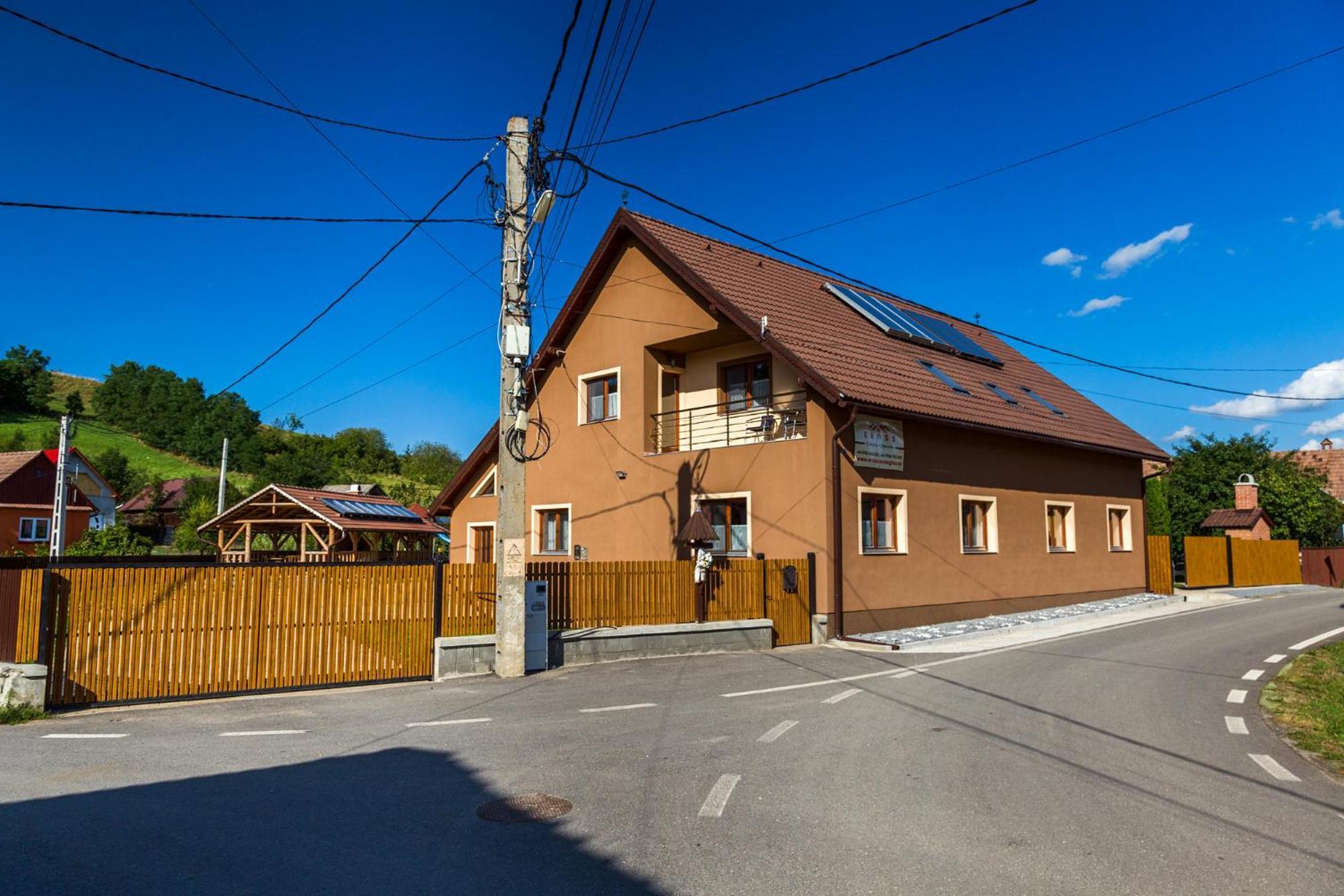 Eross Kulcsoshaz Villa Lăzarea Exterior photo